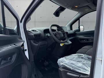 Toyota Proace City - 10