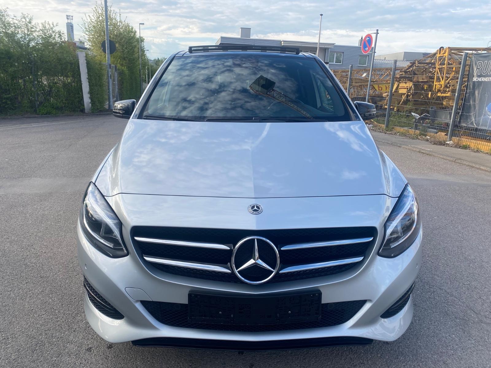Mercedes-Benz B 200 d Edition B,Pan,Kam,PDC,Totwinkel,Night Pa