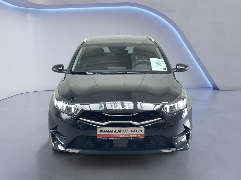 Kia Ceed SW 1.5 T-GDI DCT Spirit