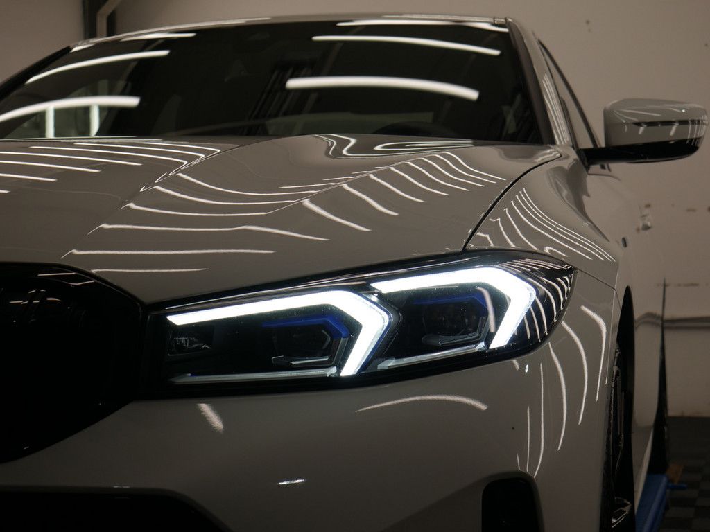 BMW 320 i xDrive M-Sport KAMERA NAVI AHK FACEL. LED foto 24