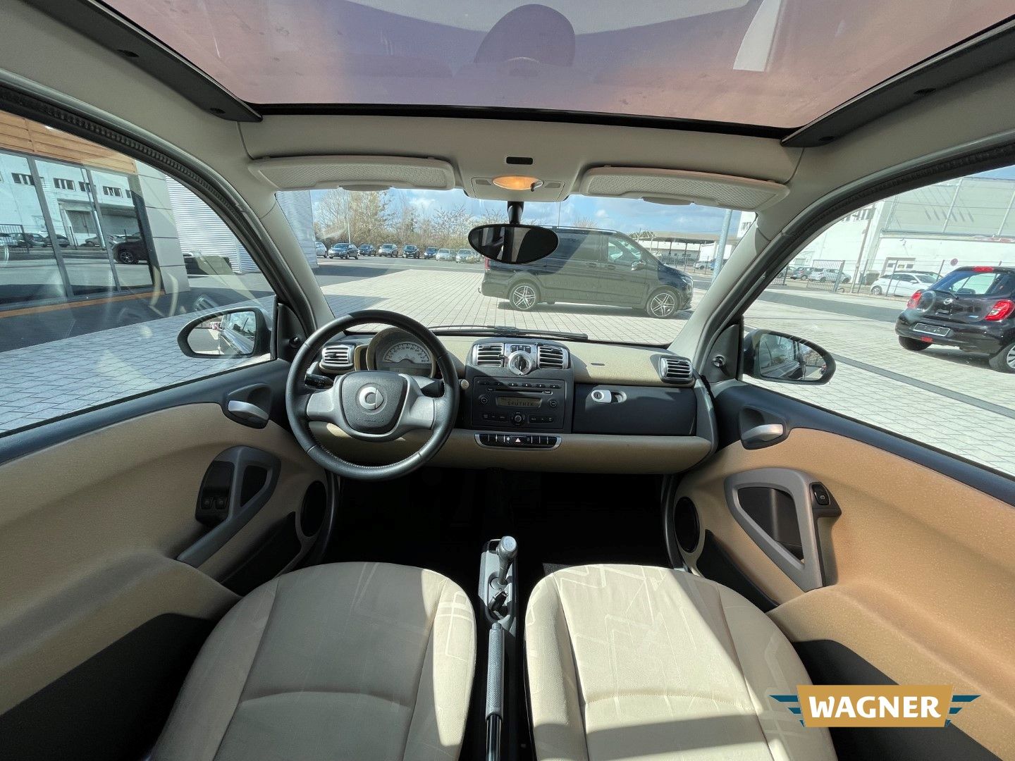 Fahrzeugabbildung Smart fortwo Passion  Klimaanlage TÜV 06/2027