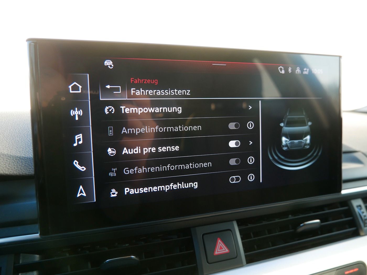 Fahrzeugabbildung Audi A4 2.0 TFSI Avant NAVI SHZ PDC Klimaautomatik LE