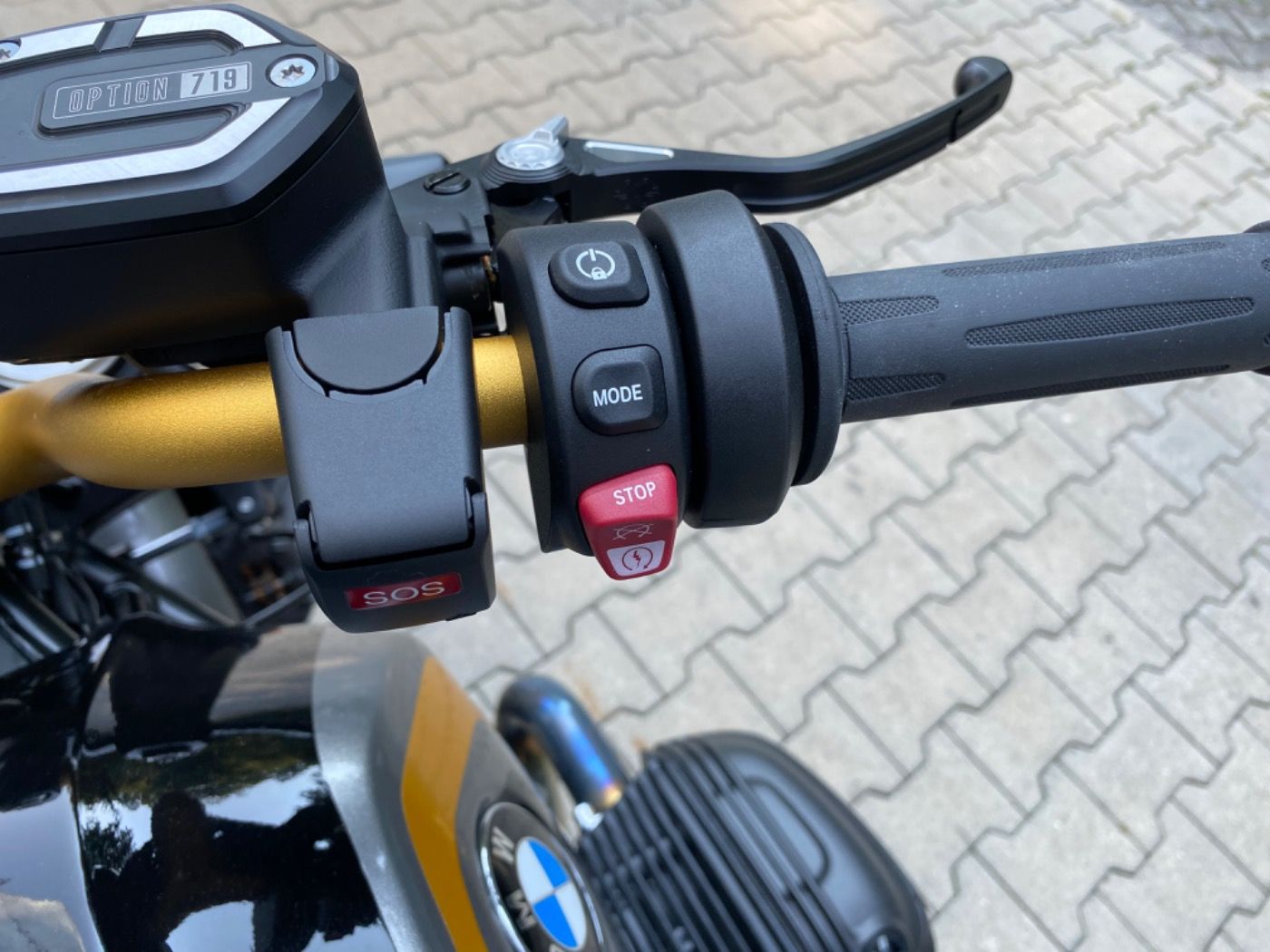 Fahrzeugabbildung BMW R 12 Option 719