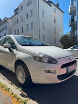 Fiat Grande Punto 1.2 *NEUER TÜV* - Fiat Grande Punto Gebrauchtwagen in Stuttgart