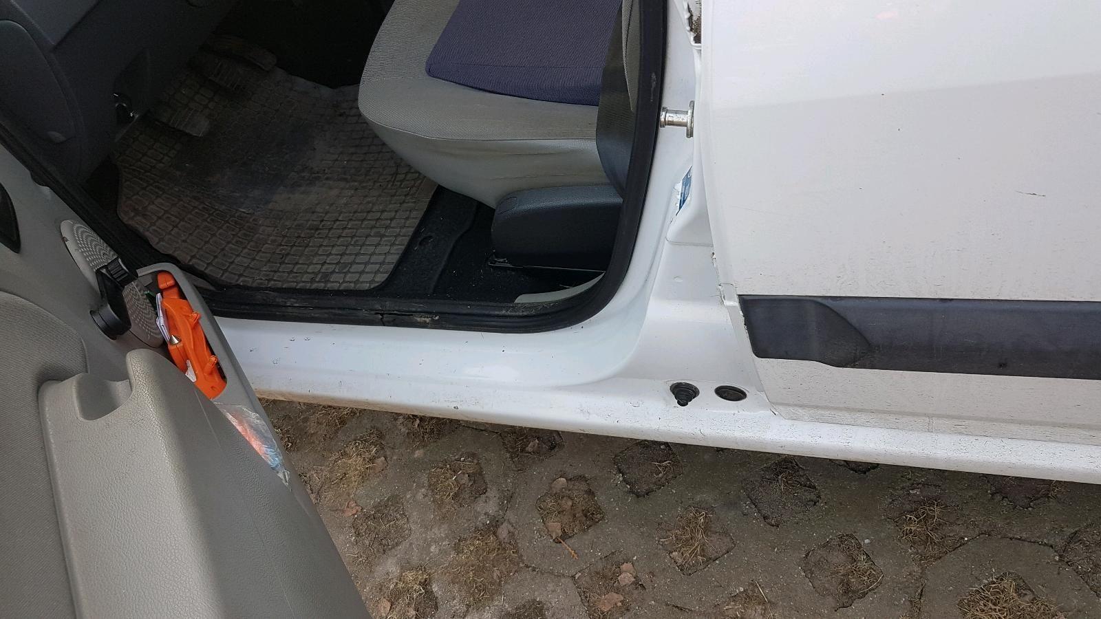 Dacia Logan 2012 — photo 7