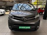 Toyota Proace L2 Kombi Comfort 9-Sitzer Navi COC uvm. - : Sitzer 9