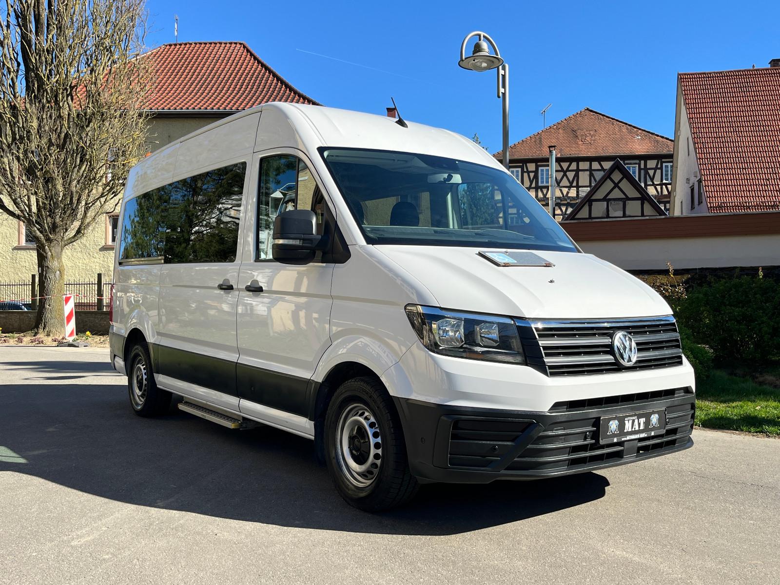 Volkswagen CRAFTER 2.0 TDI 8 SITZER KLIMAAUTO. HECKLIFT