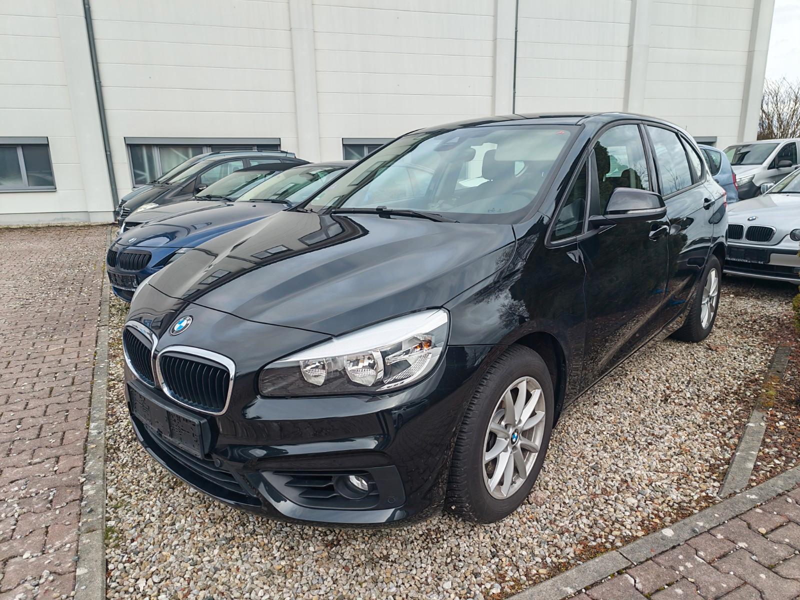 BMW 218 Active Tourer Advantage *Automatik *Gepflegt