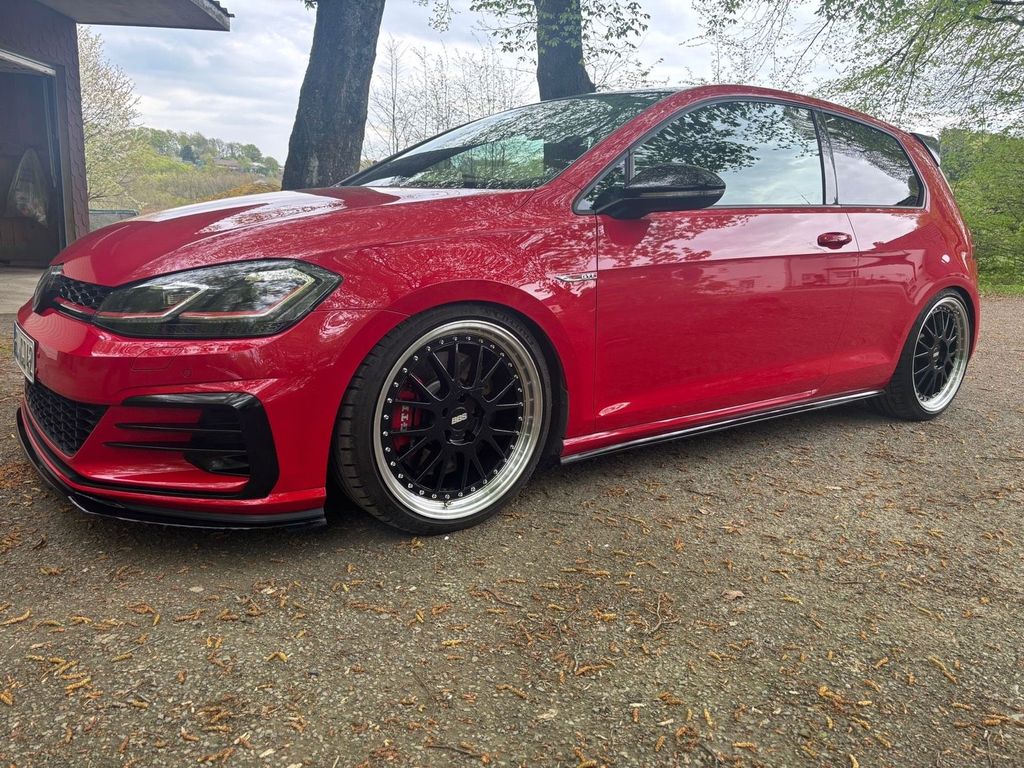 Image of Volkswagen Golf