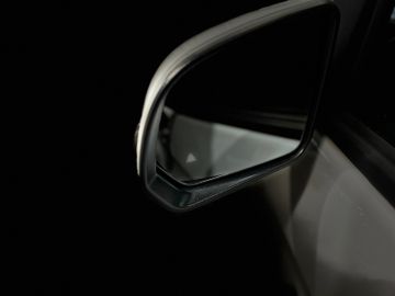 Mercedes V 220 - 12