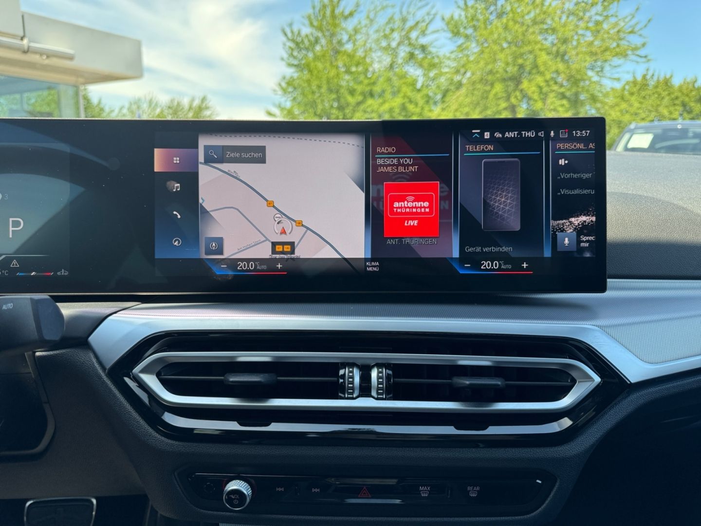 BMW 330 d M-Sport LED KLIMAAUTO NAVI SHZ PDC ALU 19' foto 15