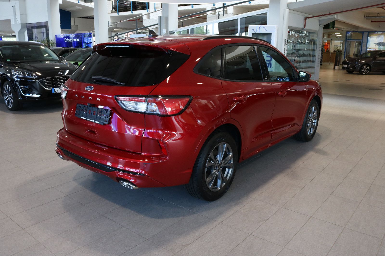 Fahrzeugabbildung Ford Kuga ST-Line 1,5 110 KW 150 PS   Winterpaket 2