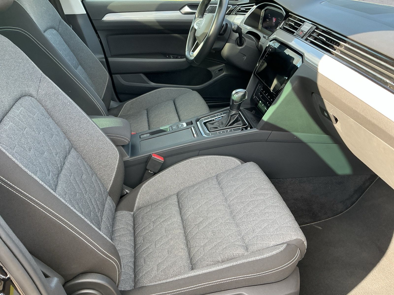 Volkswagen Passat Variant - Bild 13