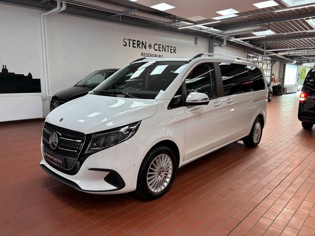 Image of Mercedes-Benz V 220