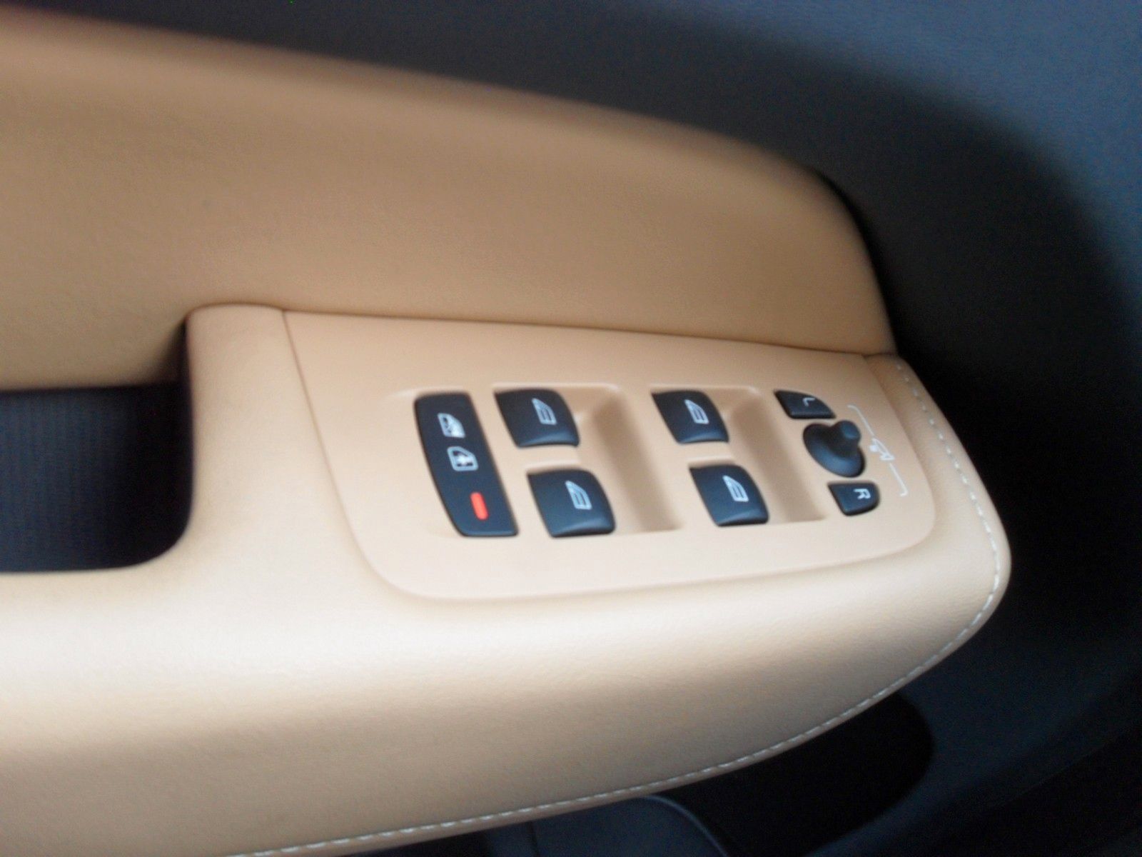 Fahrzeugabbildung Volvo XC 60 B4 Plus Bright | Sitzbelüftung | Panora.