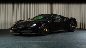 2021 Ferrari SF90 照片 2