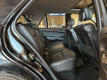Mercedes-Benz ML 320 CDI *AHK*Klima*Navi*CD-Player*Freisprech*
