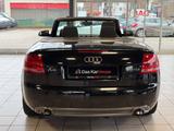 Audi A4 Cabriolet 2.0 TDI · S Line  Alcantara · Navi - Audi A4 aus 2009: Cabrio