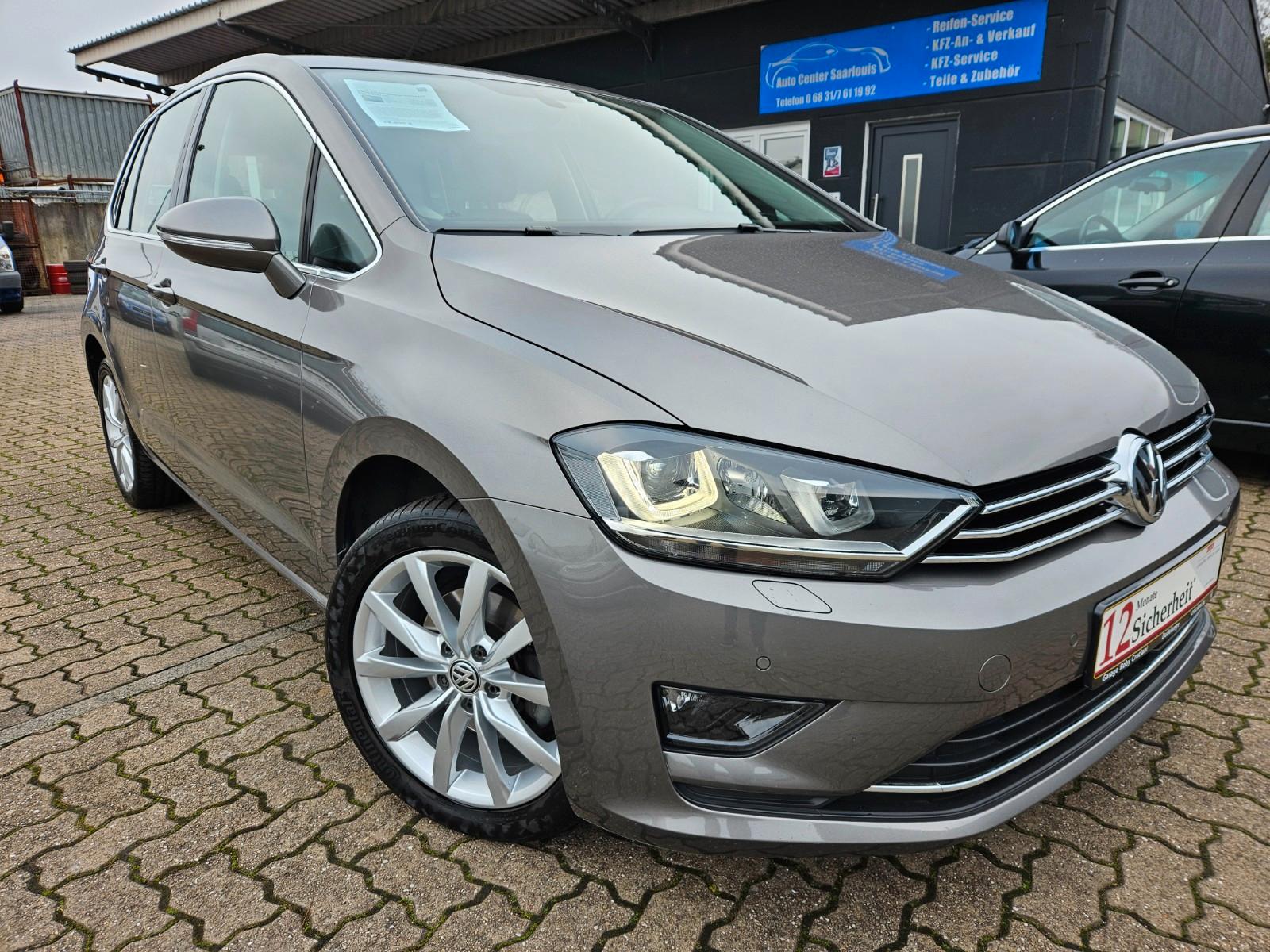 Volkswagen Golf Sportsvan Highline ACC Kamera SHZ Leder