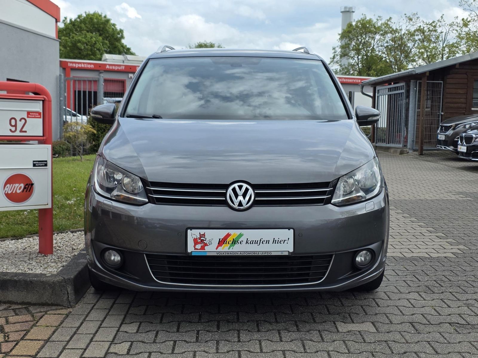 Fahrzeugabbildung Volkswagen Touran 1.6 TDI Life /Navi/Klimaauto/Park-As/Shz