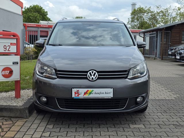 VW Touran — Foto 2