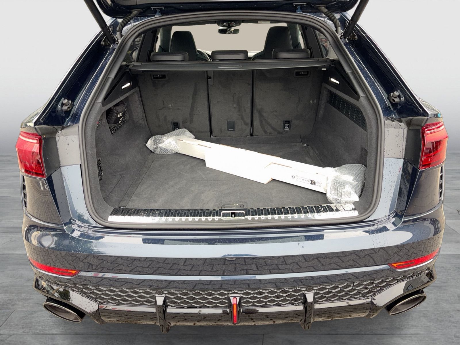 Audi RSQ8 Facelift Black RS-AGA Laser Night Pano 360 foto 13