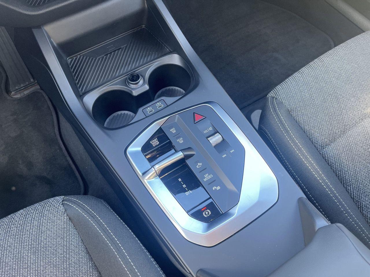 BMW 120d AdpLED,ParkAss,DriveAss,LED,CarPlay,KomfZ