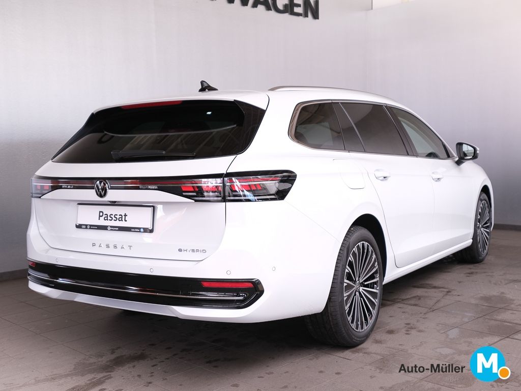 Volkswagen Passat eHybrid DSG Elegance AHK Pano foto 4