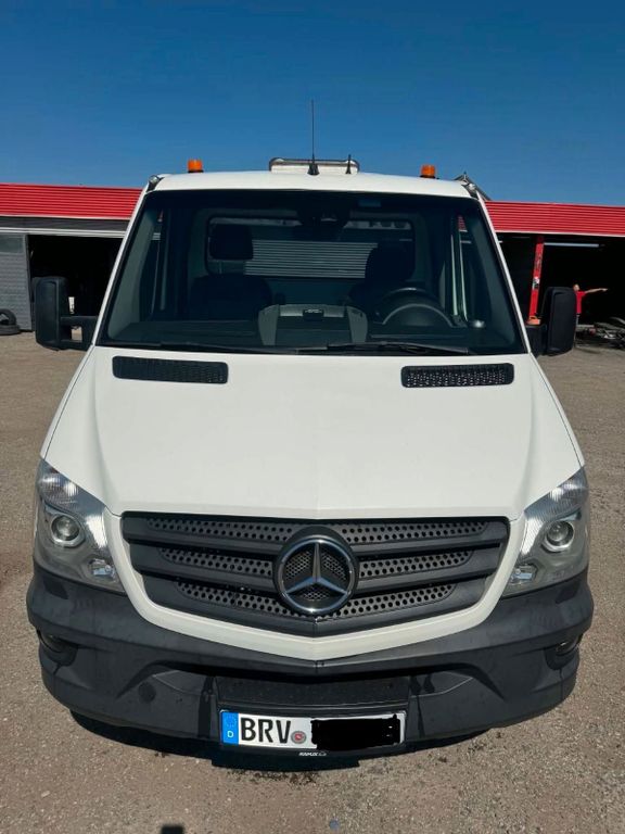 Image of Mercedes-Benz Sprinter