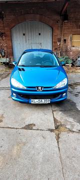 Peugeot 206 1.4 Benzin  TÜV 03/2028  182... - gebrauchte Peugeot 206 aus dem Jahr 2008