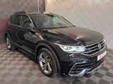 Volkswagen Tiguan*R-LINE*ACC-R.KAM-AHK-LED-APPLE-KLIMA-19" - VW Tiguan Gebrauchtwagen in Augsburg