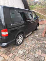 Volkswagen T5 Multivan mit Kassettenlifter  - Behindertengerechte Volkswagen T5 Multivan