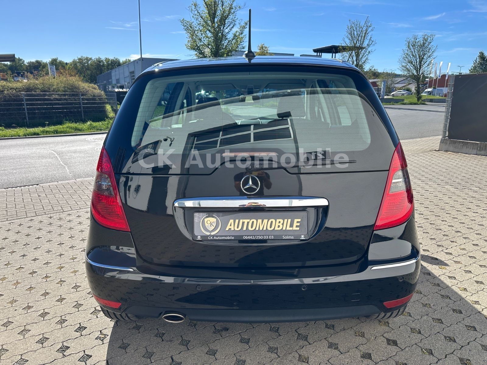 Fahrzeugabbildung Mercedes-Benz A 200 Avantgarde Special Edition/Automatik/Navi