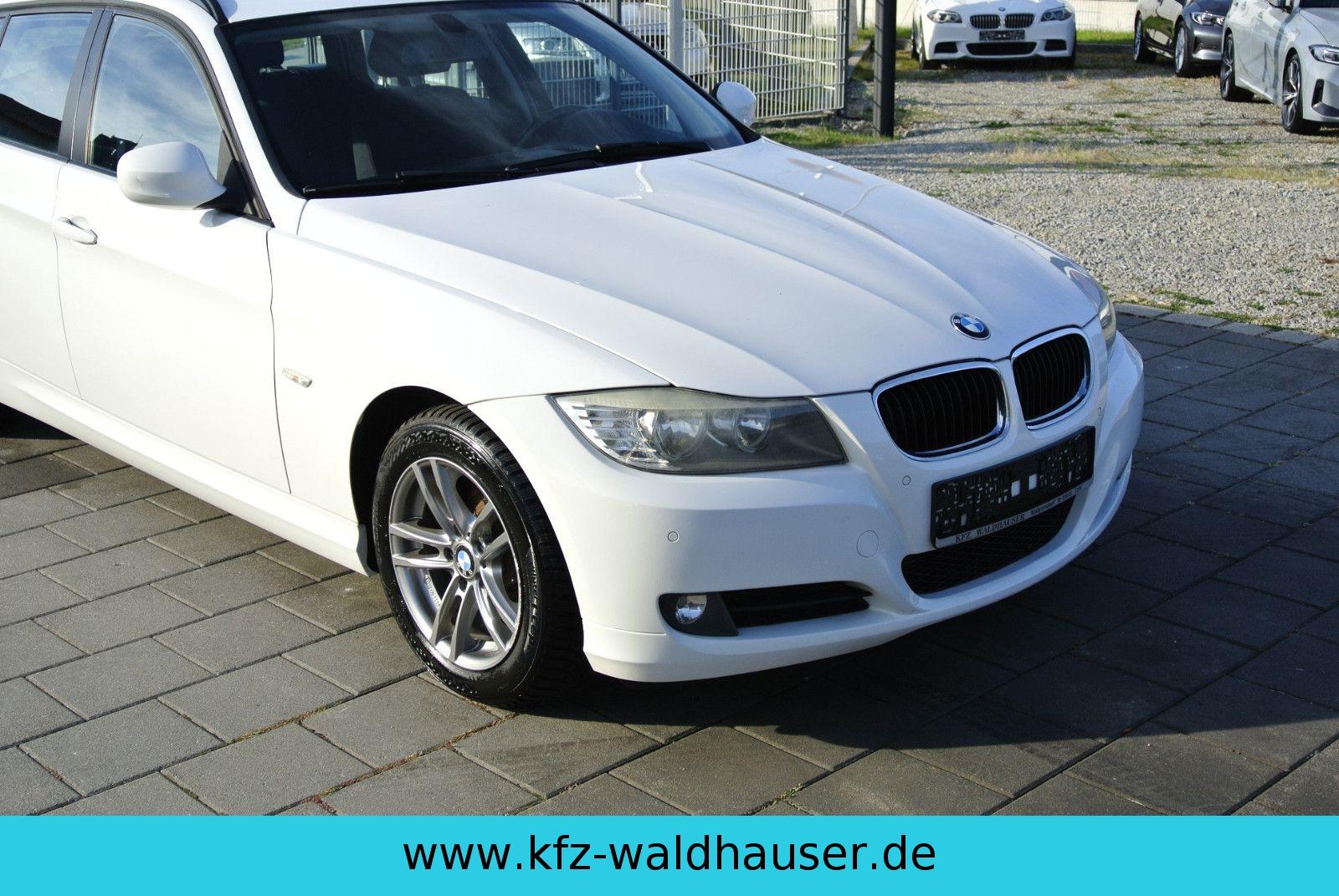BMW 318 2010 — photo 10