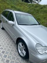 Mercedes-Benz Youngster Mercedes Benz w203 C270 CDI T-Mo... - gebrauchte Mercedes-Benz C 270 aus dem Jahr 2001