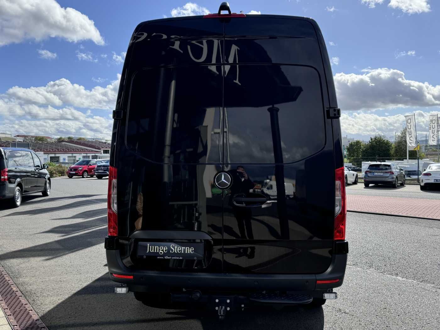 Fahrzeugabbildung Mercedes-Benz Sprinter 517 CDI 3665 Klima Kamera AHK Warmluft