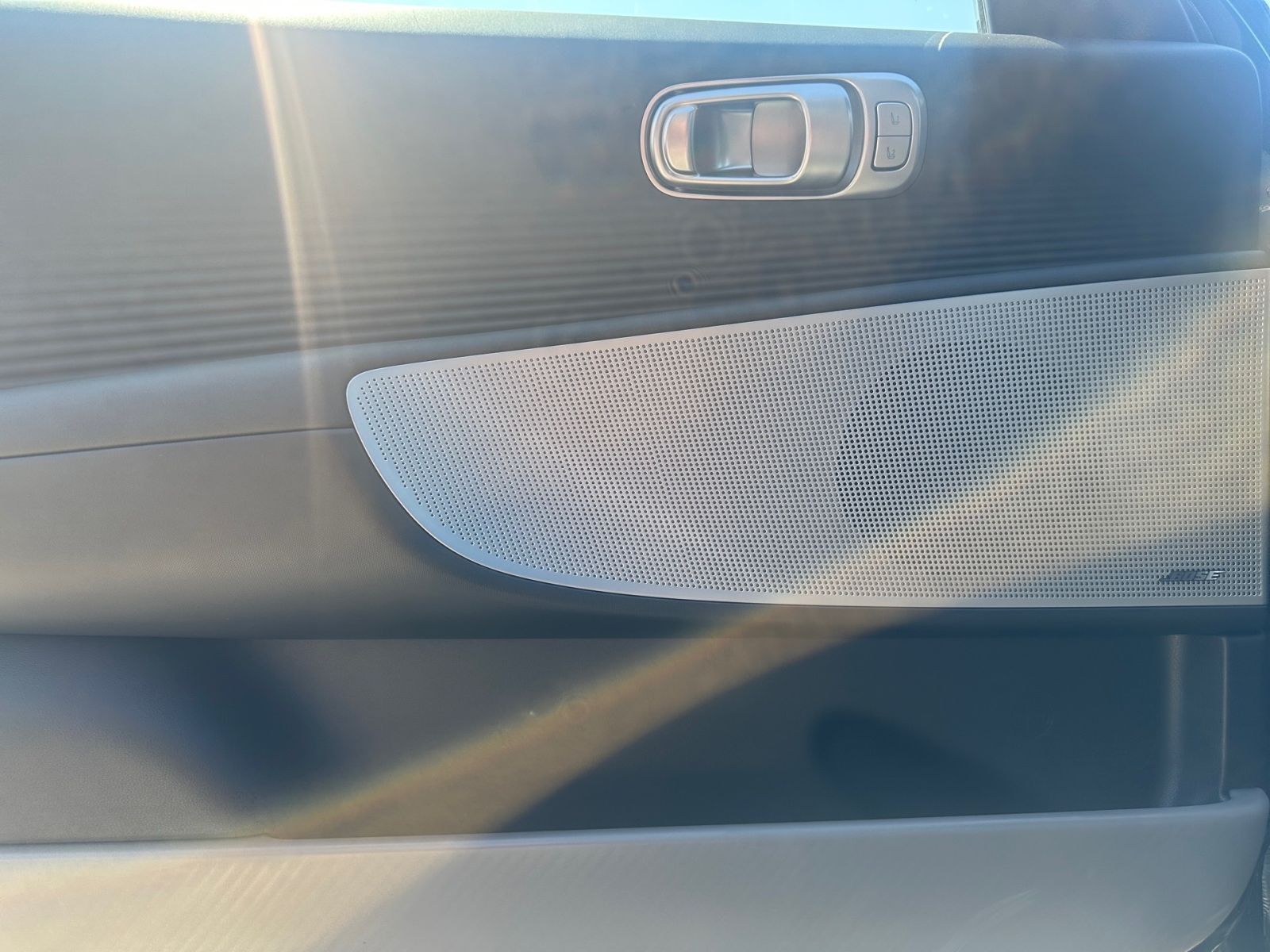 Fahrzeugabbildung Hyundai IONIQ 6 Uniq 77,4 kWh dig.Spiegel 20 Zoll