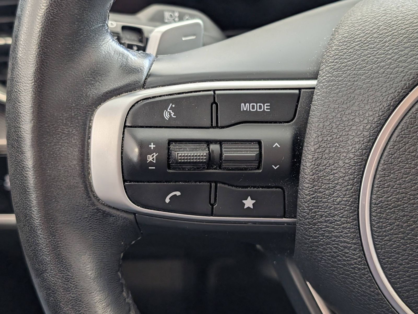 KIA Sportage  1.6 T-GDI 48V 2WD DCT Vision Komfort – Bild 28