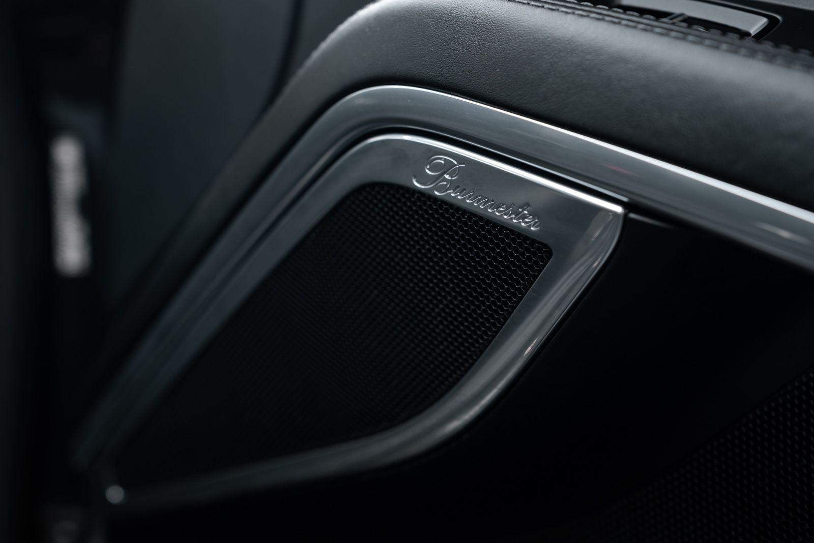 Fahrzeugabbildung Porsche 991 Turbo S APPROVED/BURMESTER/LIFT/SCHECKHEGE.