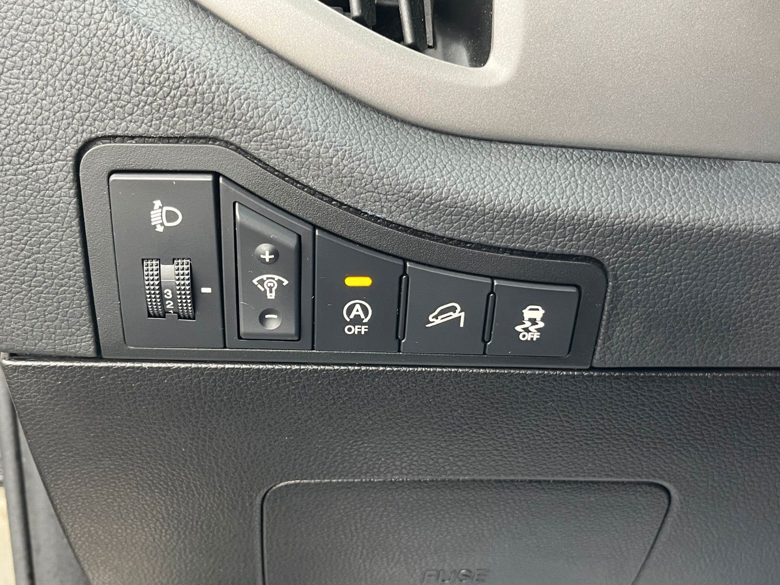 Fahrzeugabbildung Kia Sportage Attract 2WD 1.6 GDI Navi Kamera Tempoma