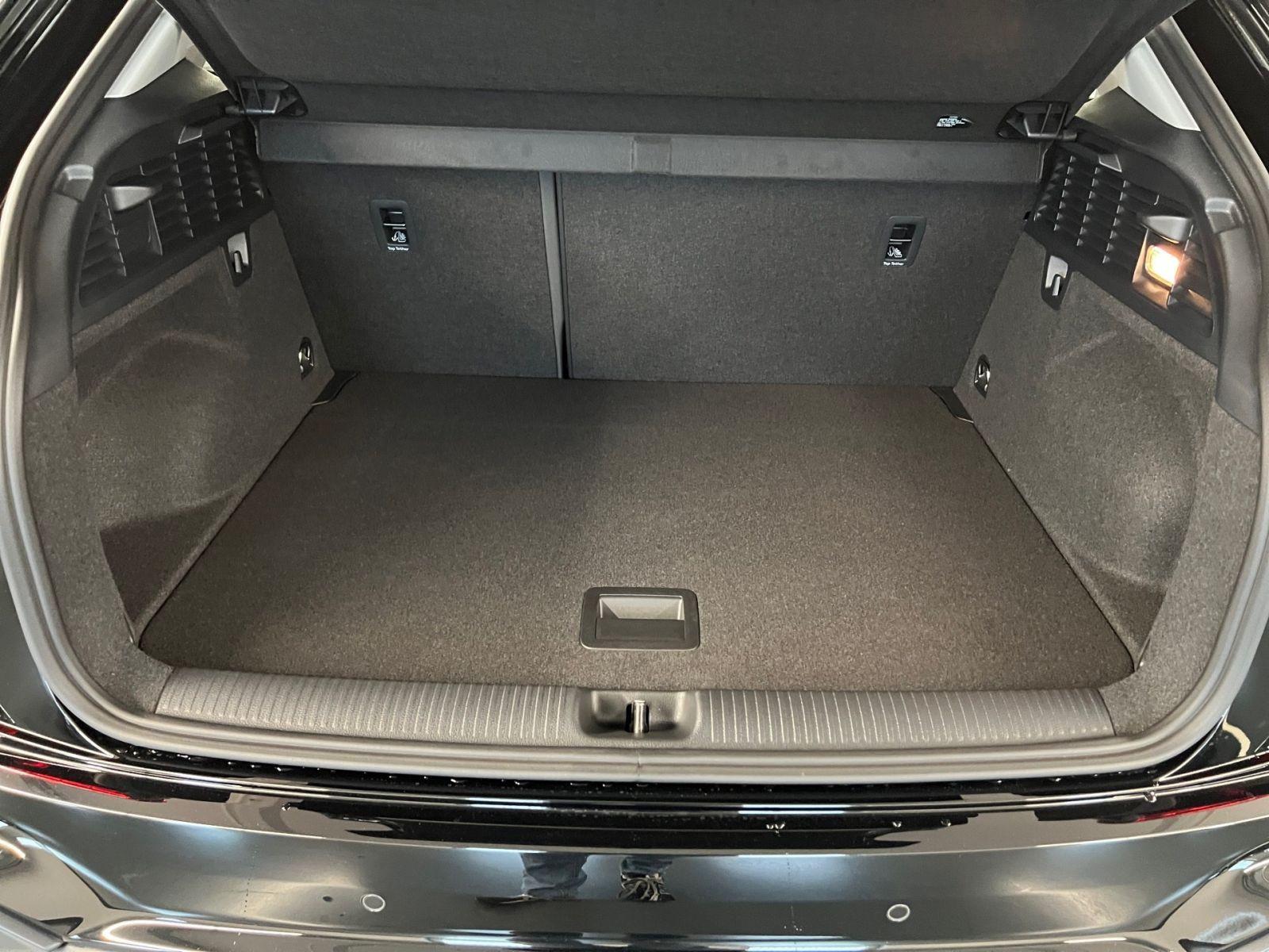 Audi Q2 30 TFSI DAB VC PDC Sitzheizung
