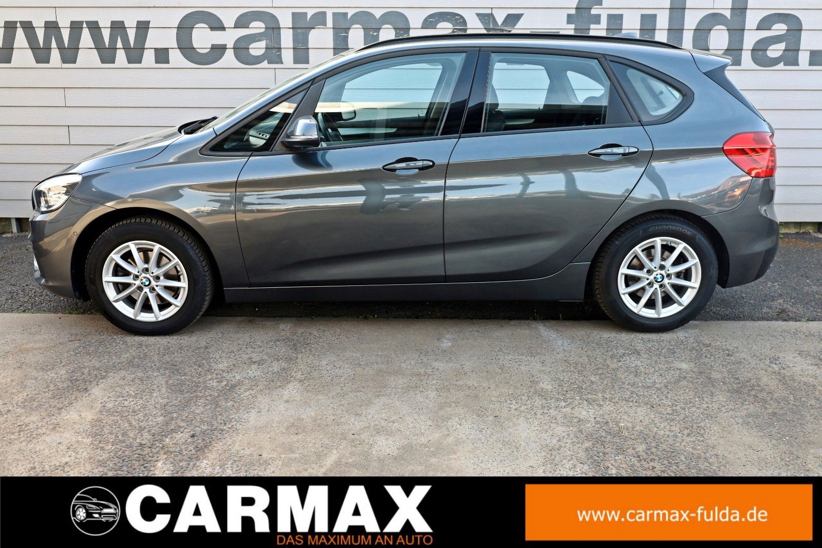 Fahrzeugabbildung BMW 218iA Advantage Active Tourer Navi,LED,SH,PDC