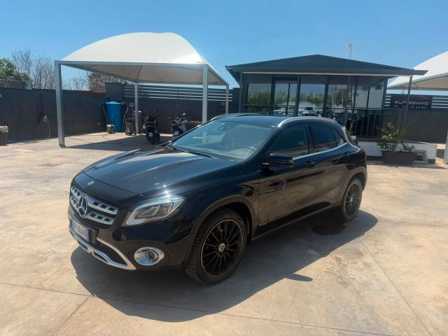 MERCEDES-BENZ Mercedes-benz GLA 200 d Automatic Premium