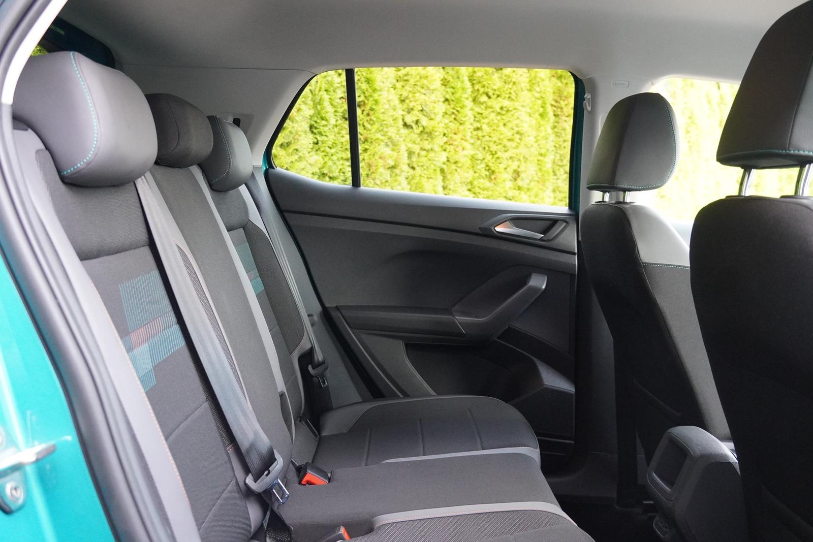 Volkswagen T-Cross 1.0 TSI Life PDC AHK Tempomat Totwinkel