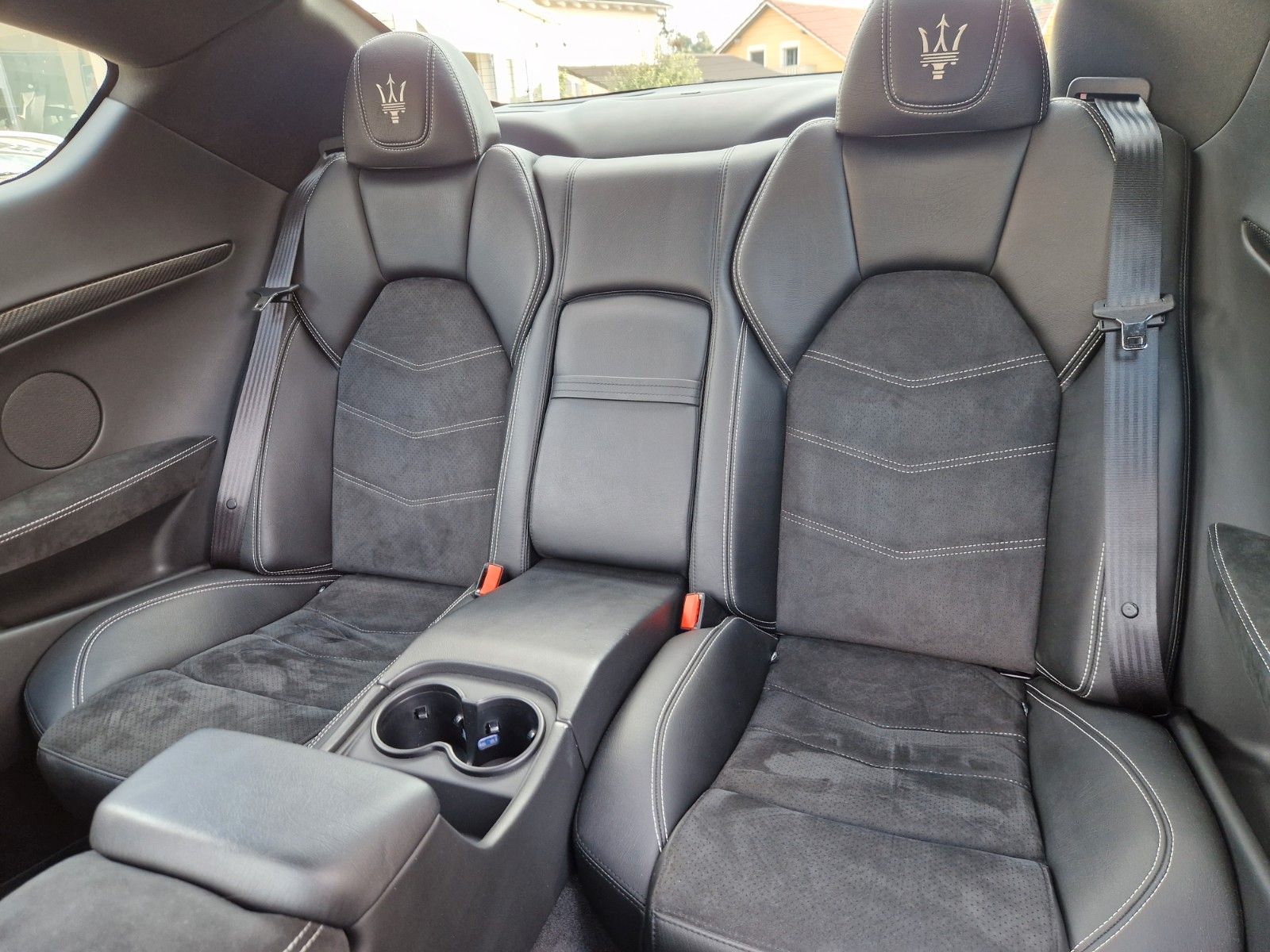 Fahrzeugabbildung Maserati Granturismo MC Stradale*Karbon*dt.Auto*2. Hand*