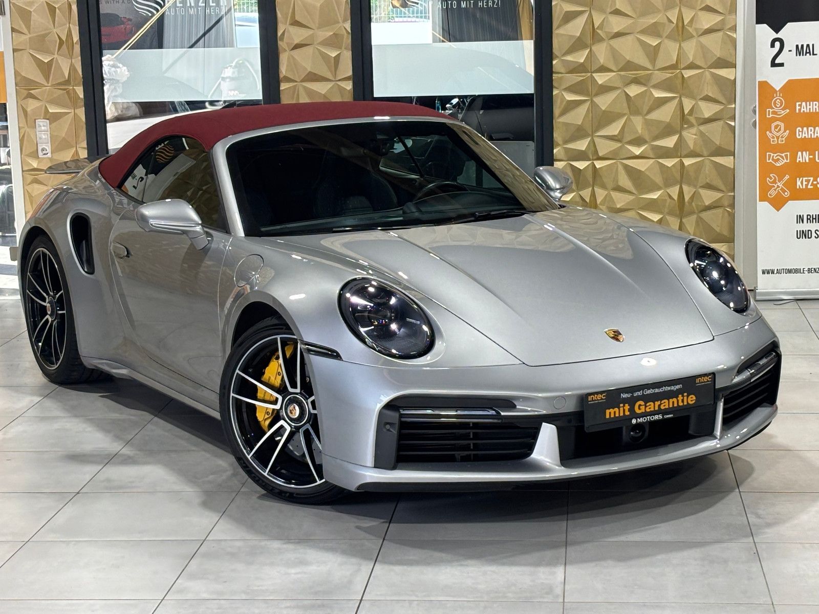 Fahrzeugabbildung Porsche 911 Turbo S Cabriolet/APPROVED24''/LIFT/BOSE