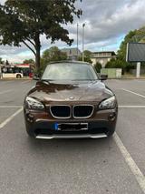 BMW X1 118Drive - BMW 118 aus 2011: 118d