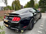 Ford Mustang 2.3 EcoBoost / upgraded with Shelby kit  - Ford Mustang Gebrauchtwagen in Bremen