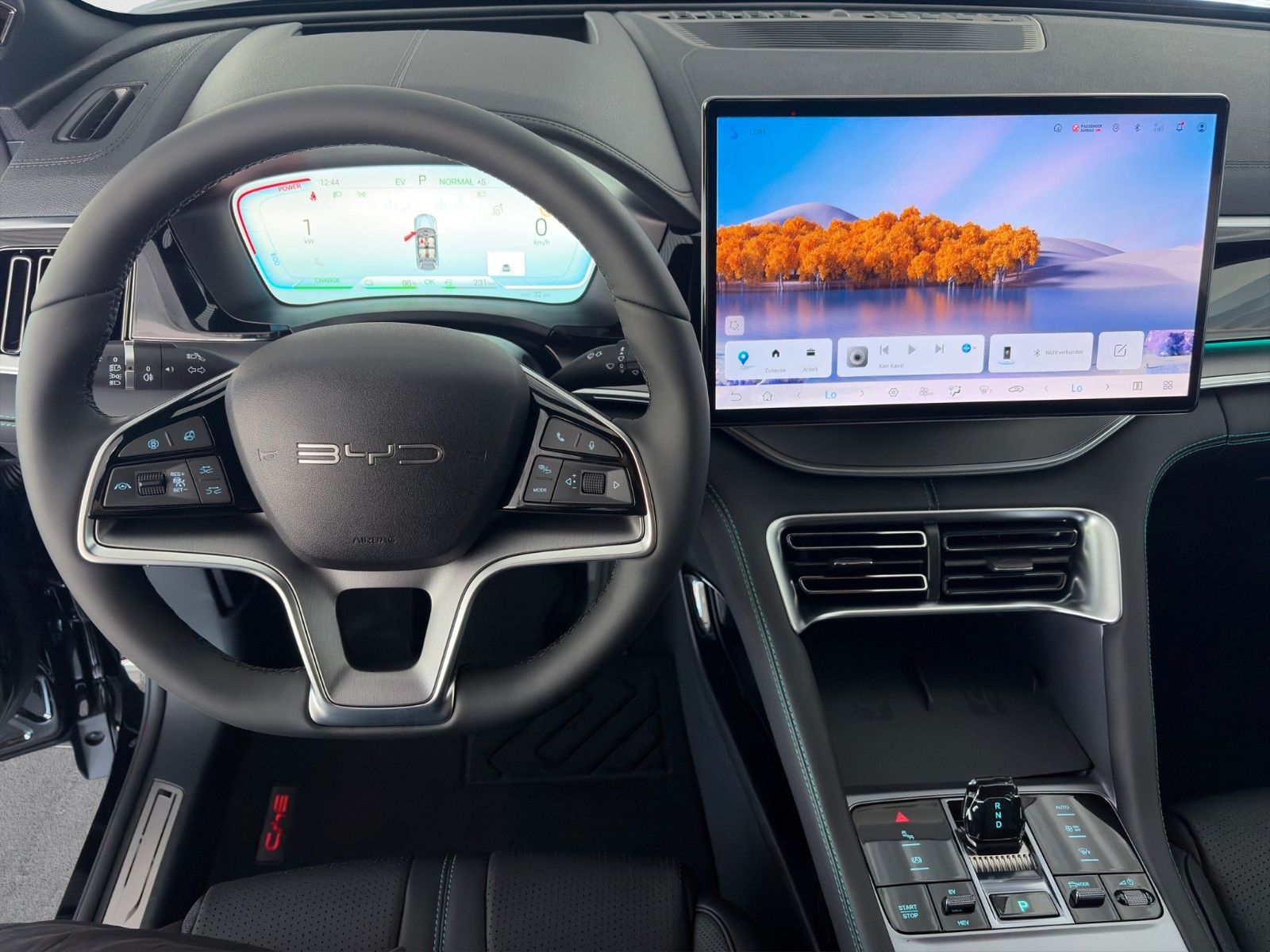 BYD SEAL U
