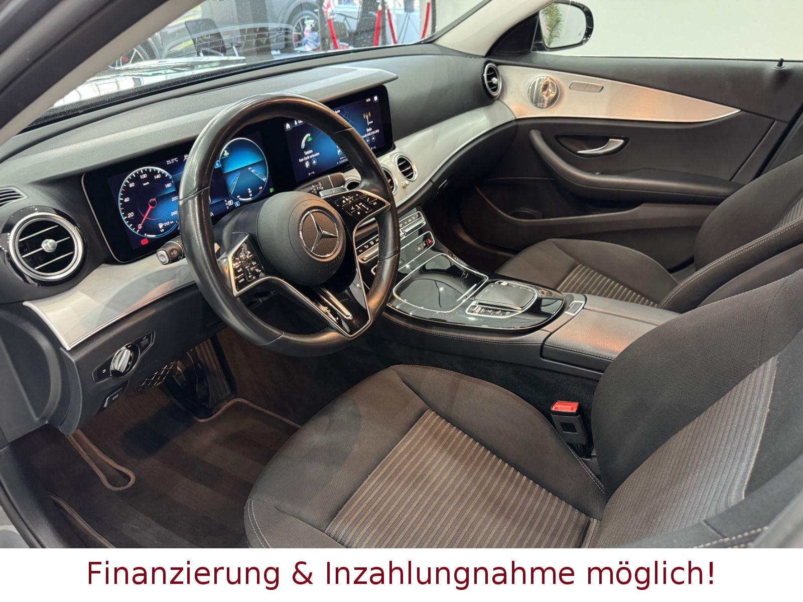 Mercedes-Benz E 220 d T-Modell *1.HAND,9G-TRONIC,BURMESTER!*